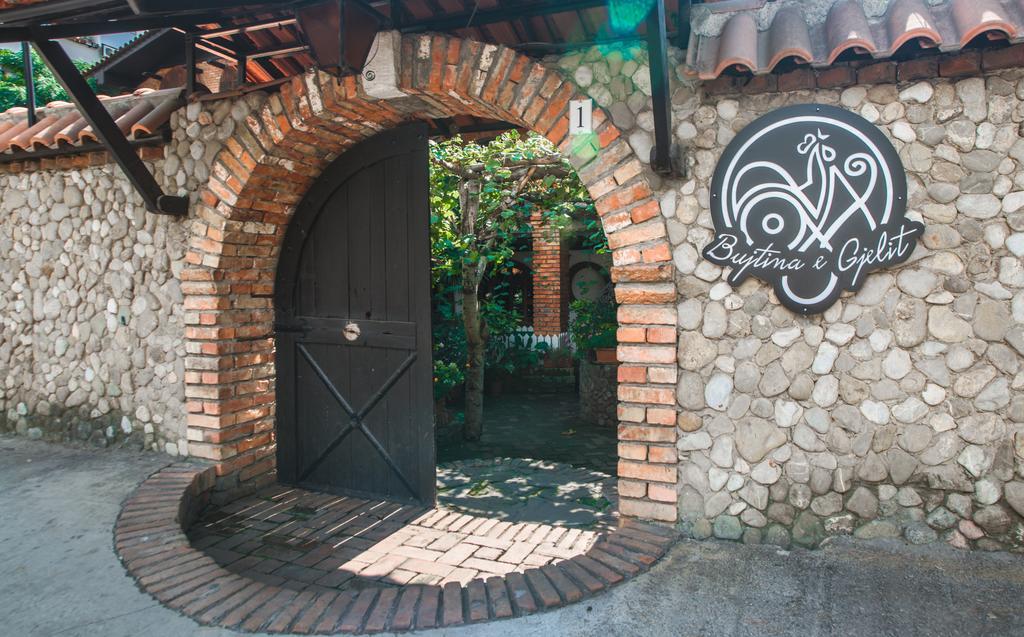 Hotel Restaurant Bujtina E Gjelit Tiranë Luaran gambar